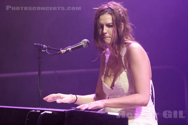 ANAIS KAEL - 2005-10-01 - PARIS - Zenith - 